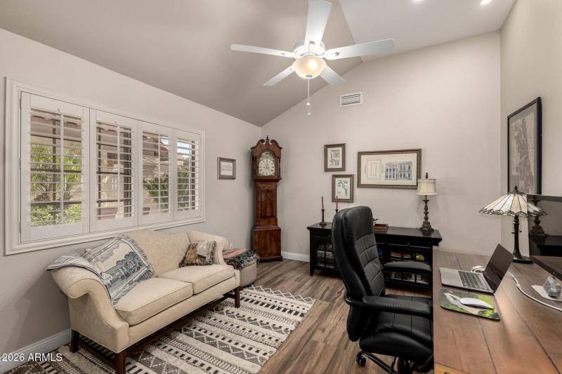 Office/Possible 3rd Bedroom