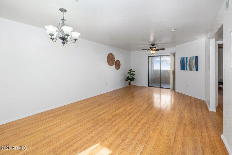 8 family dining and great room