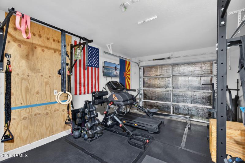 Weight Room/Garage 2
