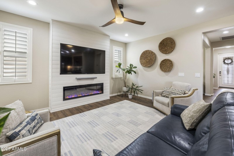 56-web-or-mls-_TM_8220