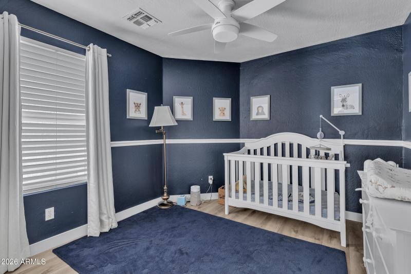 4402 E Glenhaven Dr-15