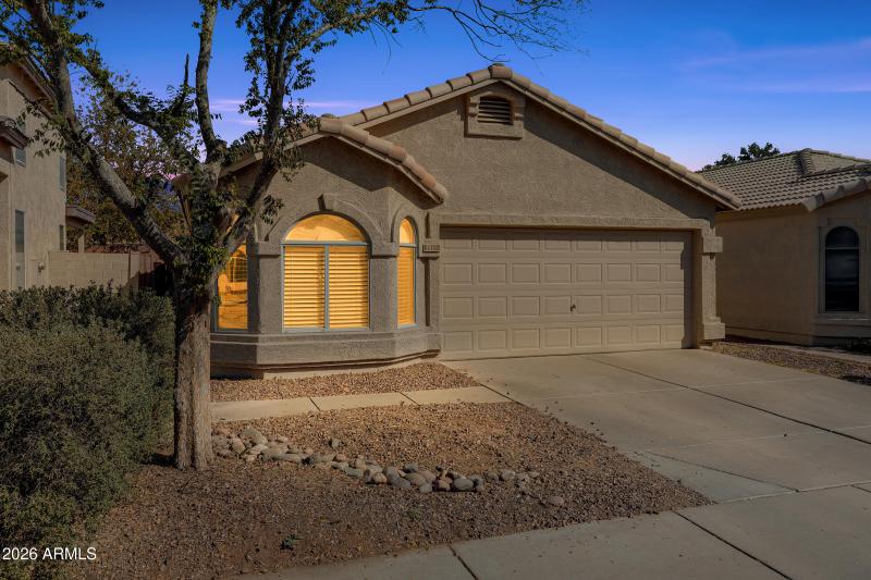 4402 E Glenhaven Dr-32