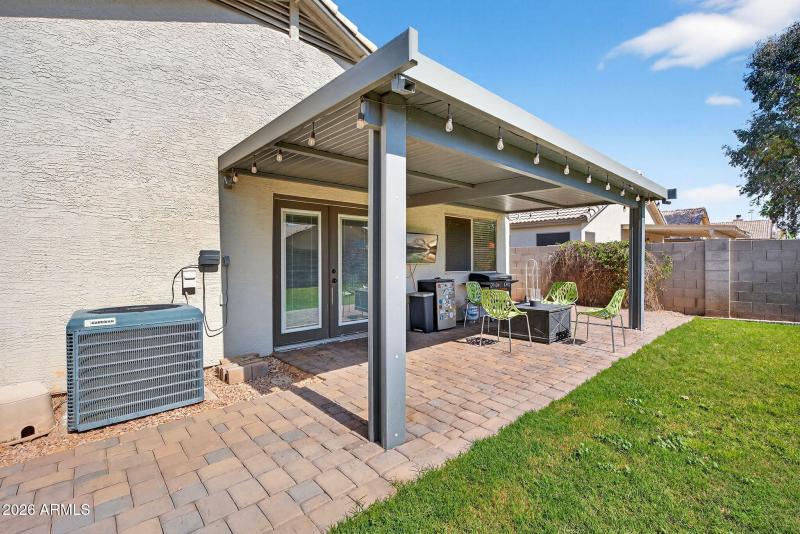 34-web-or-mls-36W Vaughn Ave