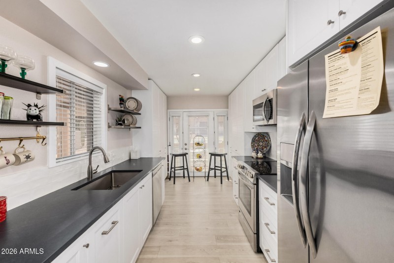 Updated Kitchen with Extra Cabinets