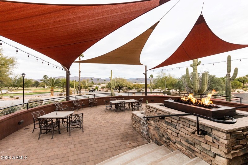 Club House 2nd Patio