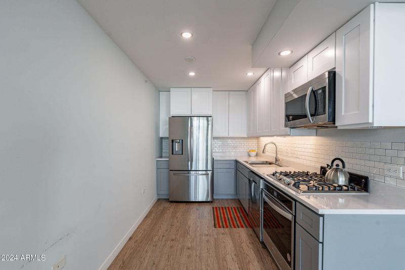 10-web-or-mls-Phoenix-10