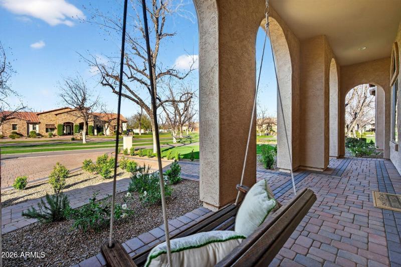 008_13-web-or-mls-26e_melissa_pl_187