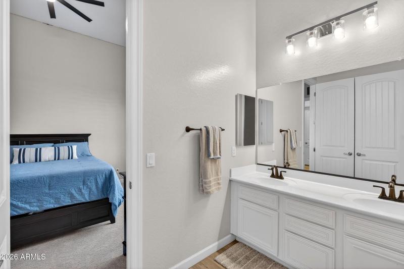 059_67-web-or-mls-76e_melissa_pl_695