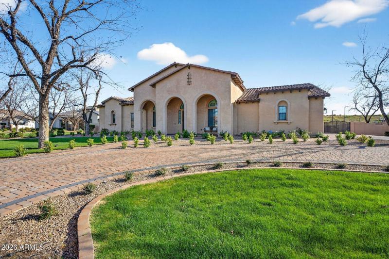 093_7-web-or-mls-22e_melissa_pl_374