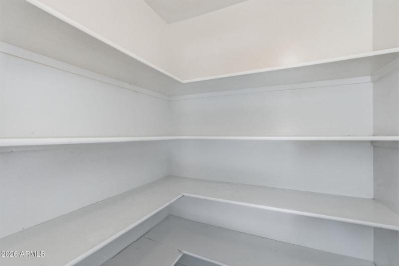 Walk-in Pantry