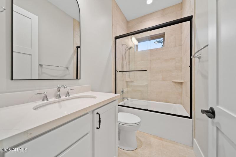 Main Level 2nd Bathroom