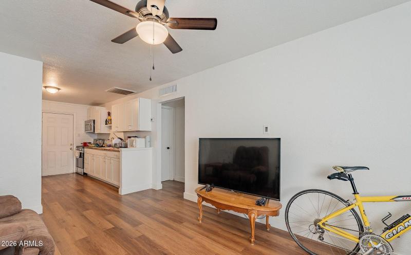 20230309221218391835000000-o