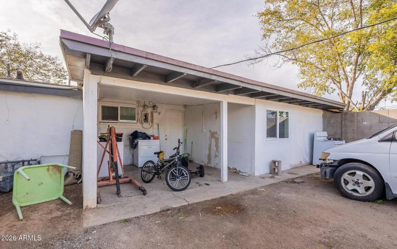 20230309221308187321000000-o