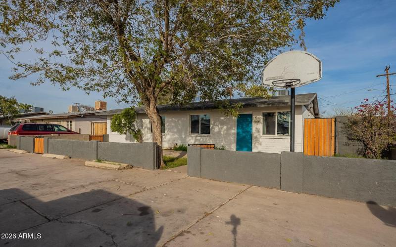 20230309221321270251000000-o