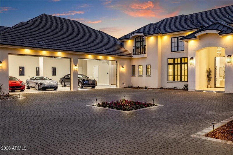 100-103-00_IMG_4538_v2