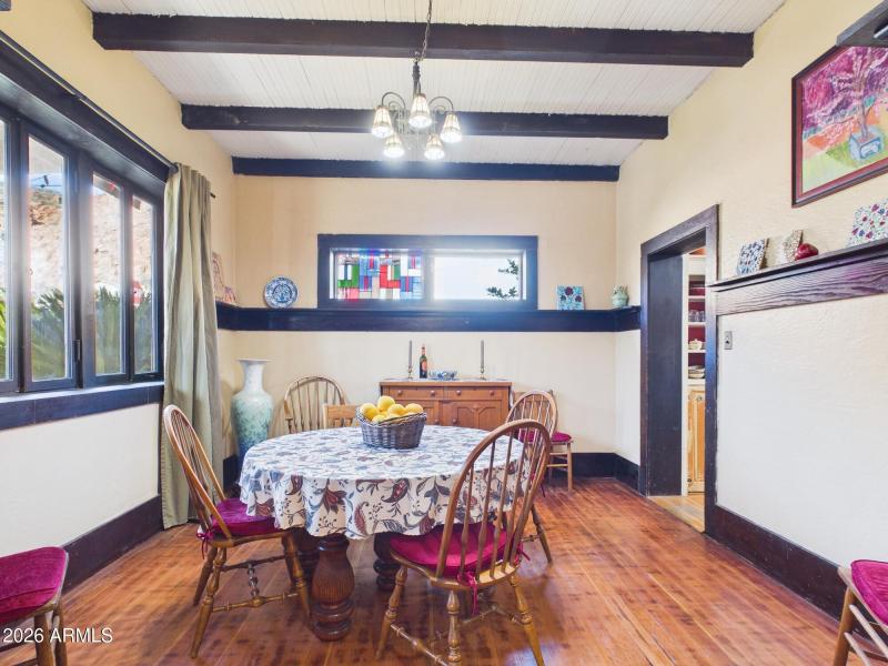 CAM03379G0-PR0182-STILL006