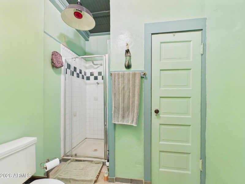 CAM03379G0-PR0182-STILL020