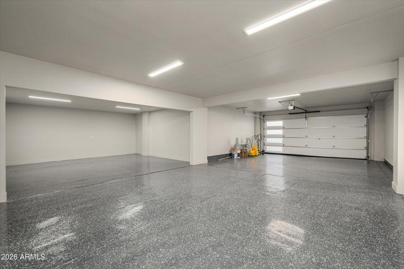 36-7121ELarkspurDr-36