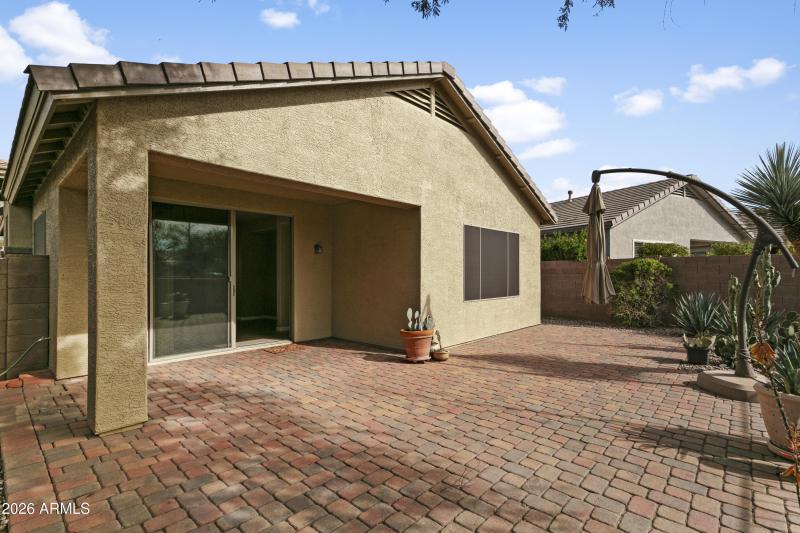 Extended Pavor Backyard