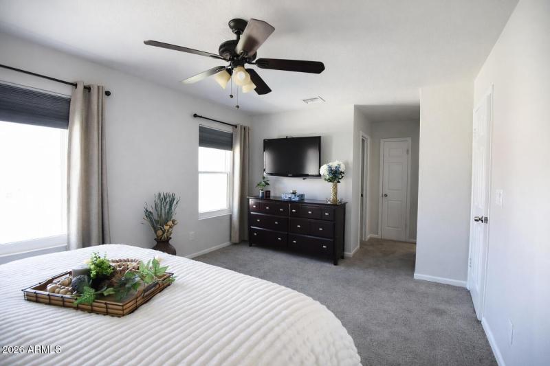 master_bedroom_02 (1)