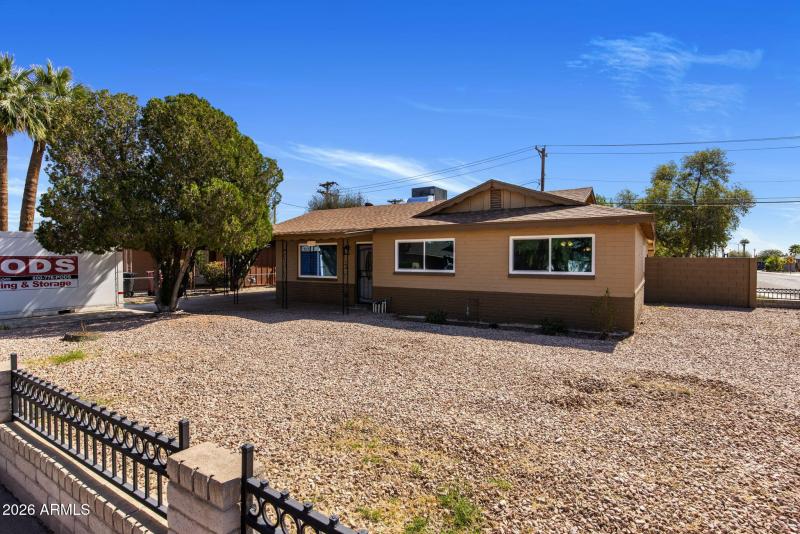 1-web-or-mls-D46A4621 copy