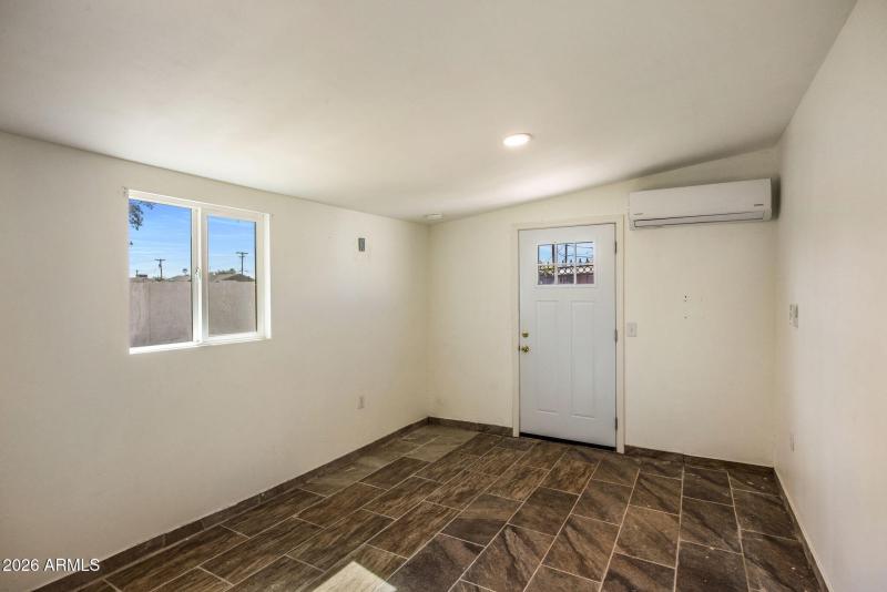 17-web-or-mls-D46A4558 copy