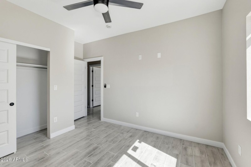 240 Valerie Lane-082141