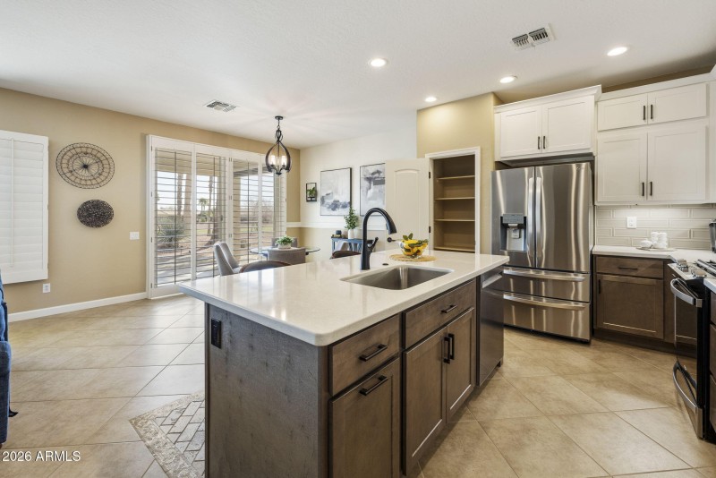 33-23225 N Hank Raymond Dr