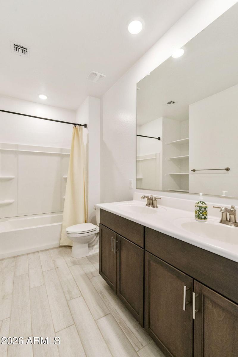 32-web-or-mls-DLB_7860