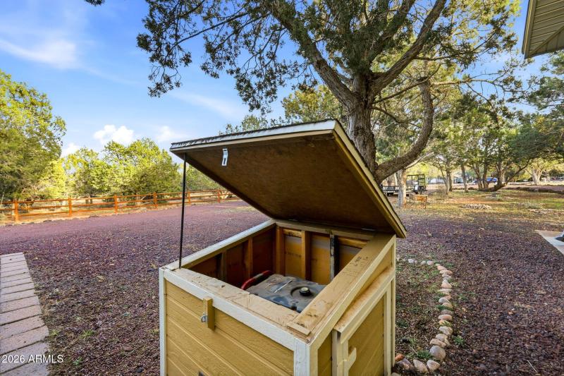 6846LuckyLn-ShowLow-AZ-34