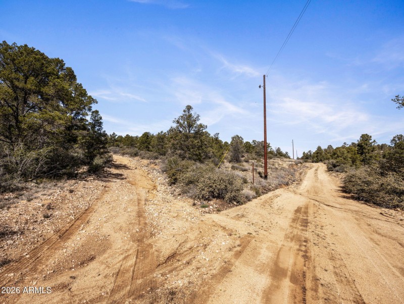7-web-or-mls-00000 S Drifter Trail-7