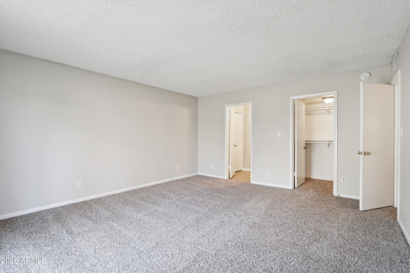 23-print-W Continental Dr-S2702-023