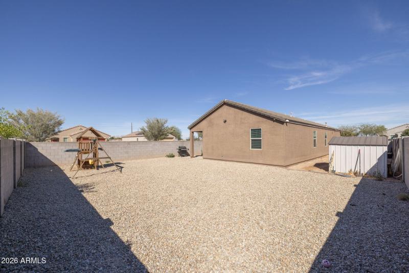 23-web-or-mls-3581 E Appaloosa Dr, San T