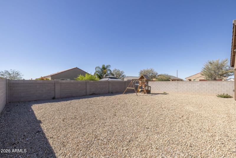 29-web-or-mls-3581 E Appaloosa Dr, San T