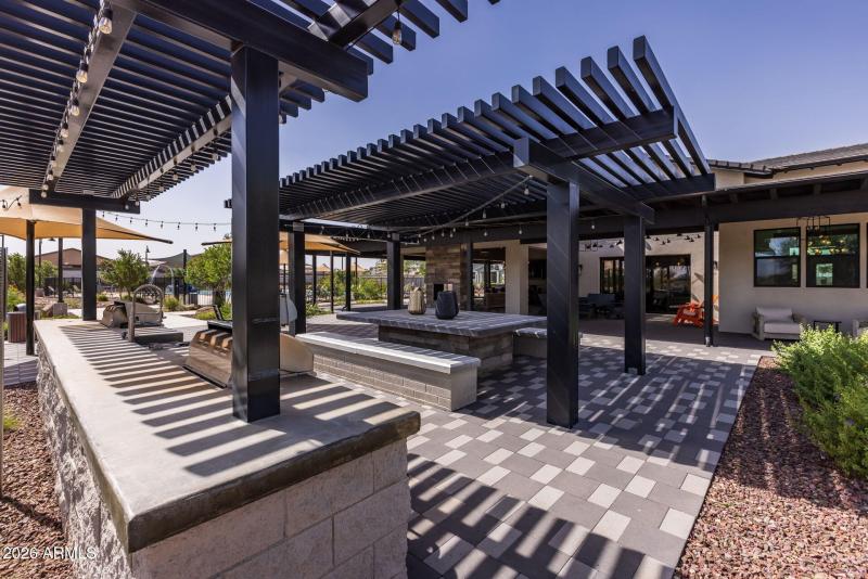 39-web-or-mls-C) COMMUNITY CENTER