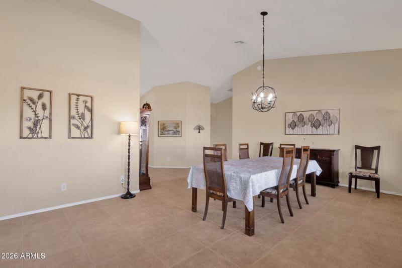 9-web-or-mls-10234-e-arrowvale-dr