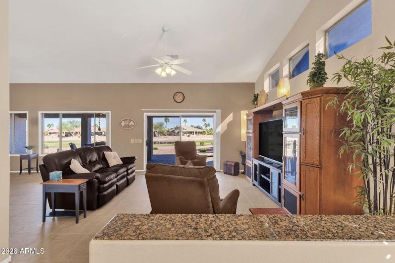 13-web-or-mls-10234-e-arrowvale-dr