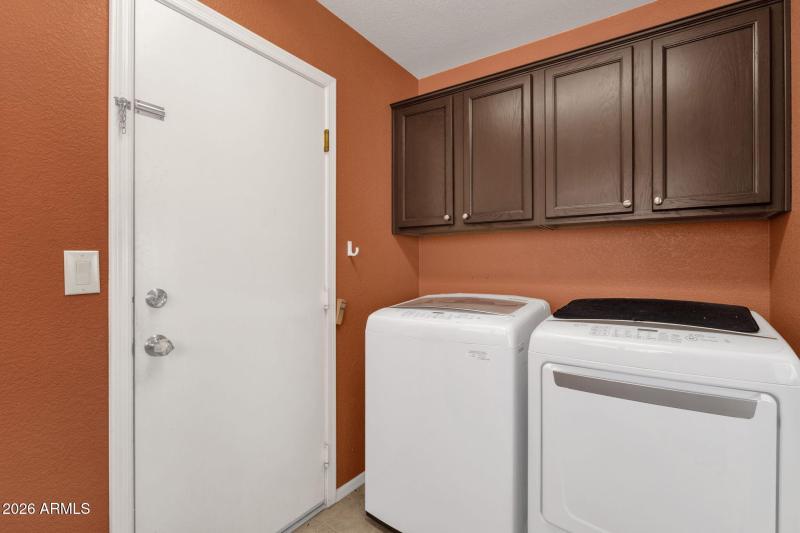 32-web-or-mls-10234-e-arrowvale-dr