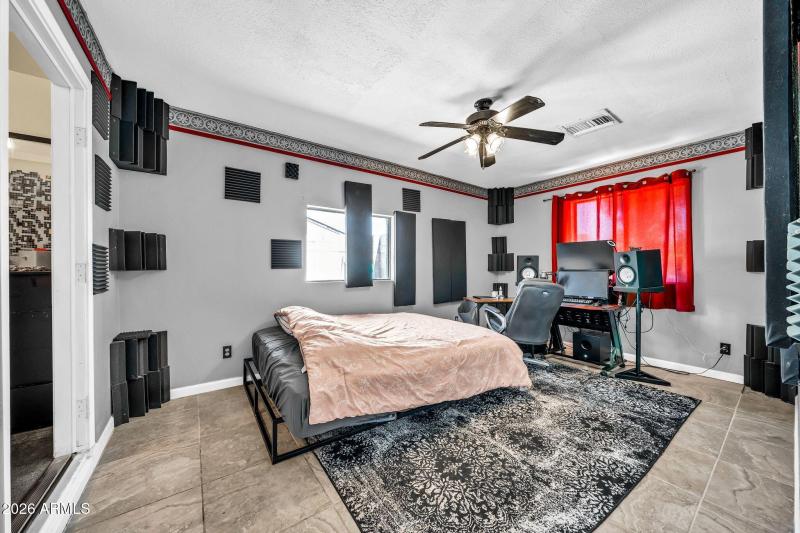 1628 W Bluefield Ave, Phoenix, AZ 85023