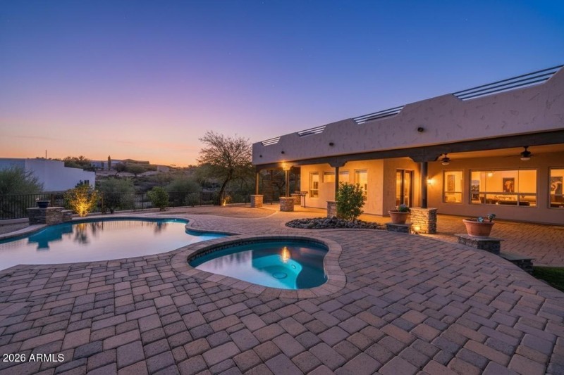 33207 N 12th St VT 4