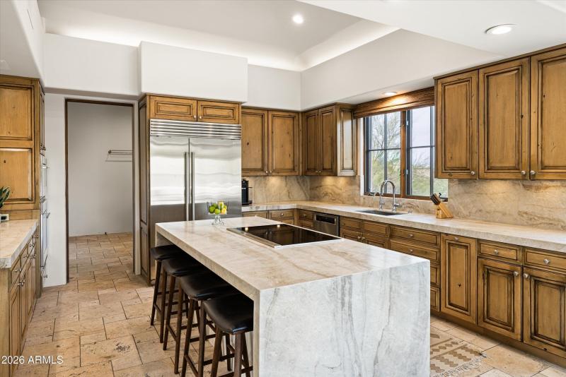 17-10060 E Blue Sky Dr-42_17