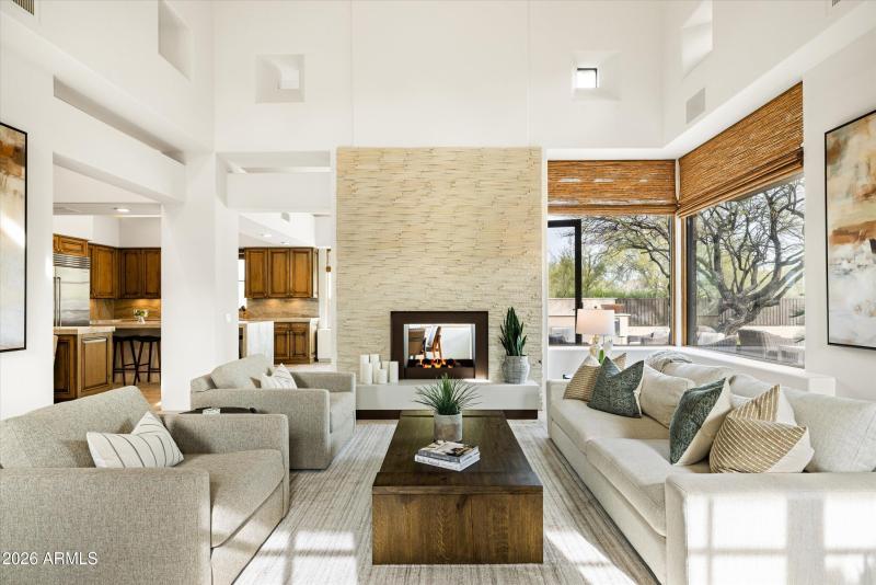 08-10060 E Blue Sky Dr-42_08