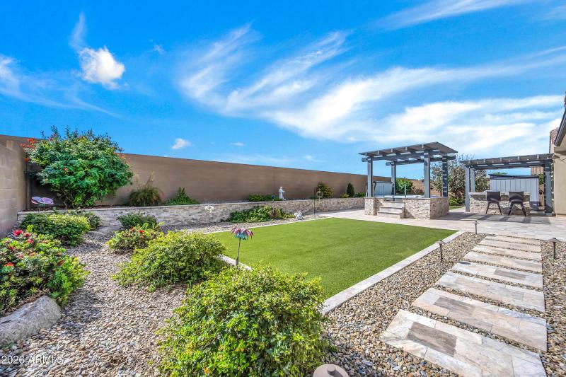 Quiet Sky with Sunrise/Sunset Colors