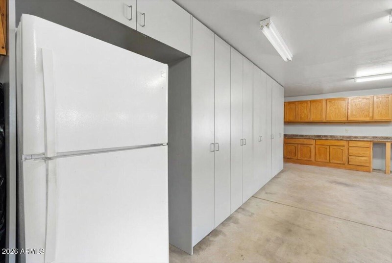 Garage Storage Virtually Decluttered