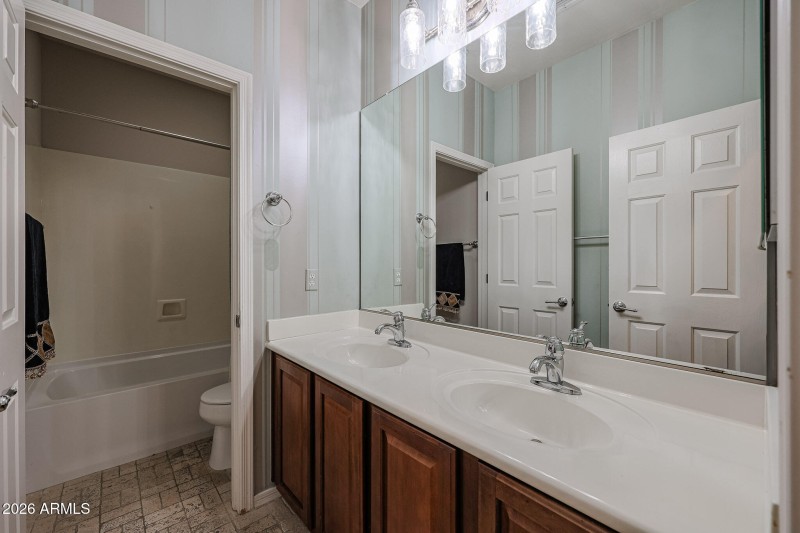 upstairs full bath #2