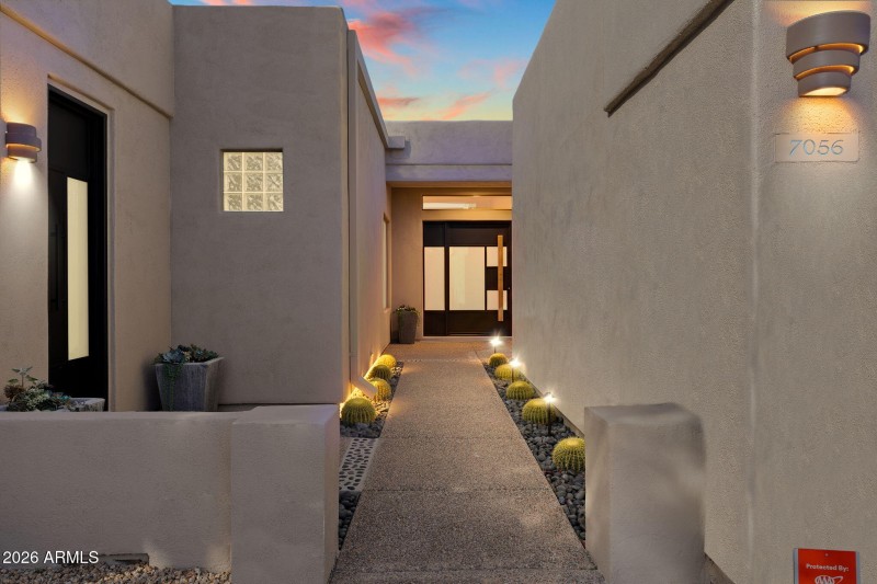 Mighty Saguaro at Twilight