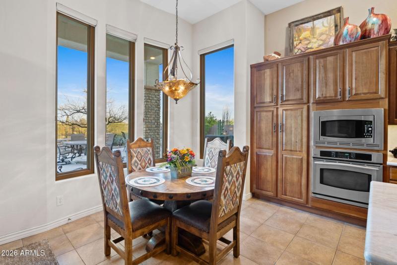 25-web-or-mls-40127-n-candlewyck-ln