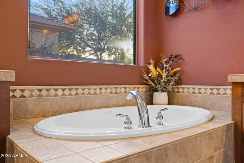 38-web-or-mls-40127-n-candlewyck-ln