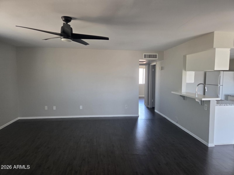 2133WTurneyAve_65684_13