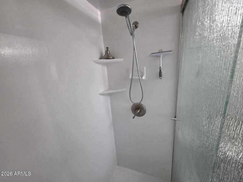 2133WTurneyAve_65684_18